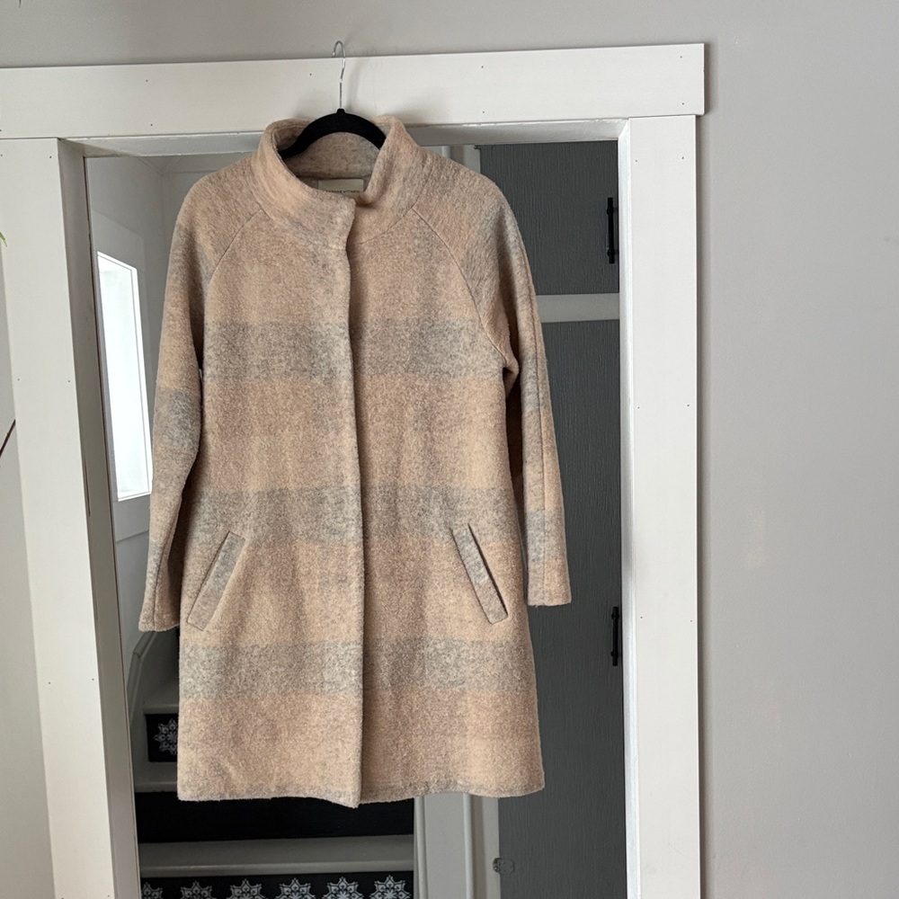 Adrienne Vittadini Beige and Gray Cape Coat
